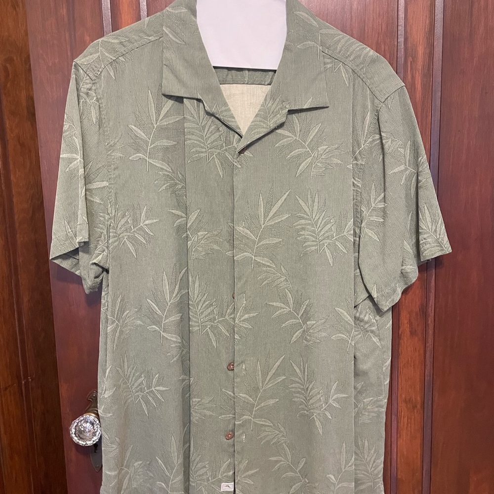 Tommy Bahama Green Casual Button Down Shirt with Tropical Design XXL Excellent